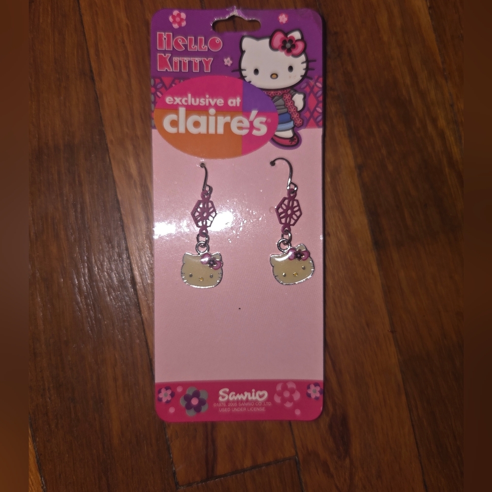 Sanrio Hello Kitty Pink and Earrings Vintage